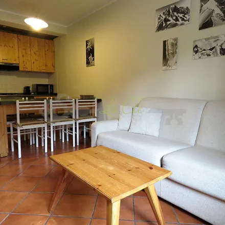 Rent this 3 bed apartment on Via/Rue Circonvallazione in 11013 Courmayeur, Italy
