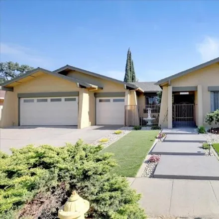 Rent this 4 bed house on 21498 Meteor Drive in Cupertino, CA 95015