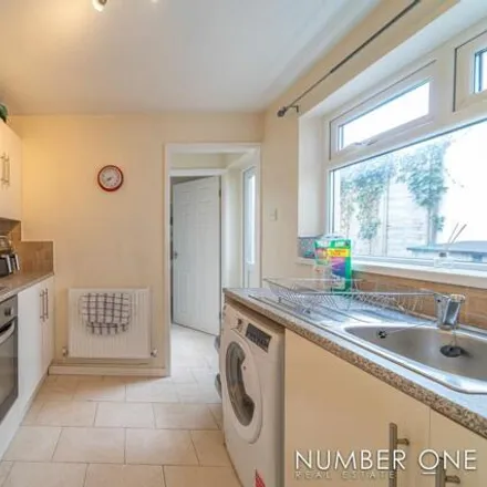 Image 3 - Maindee, 165;163 Chepstow Road, Newport, NP19 8GH, United Kingdom - Townhouse for sale
