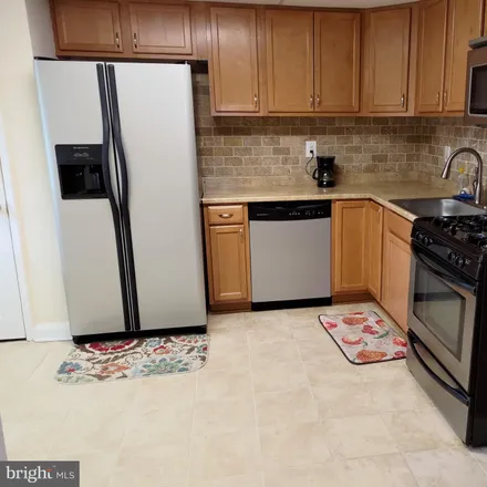 Image 6 - 5004 Brookwood Road, Brooklyn Park, MD 21225, USA - Townhouse for sale