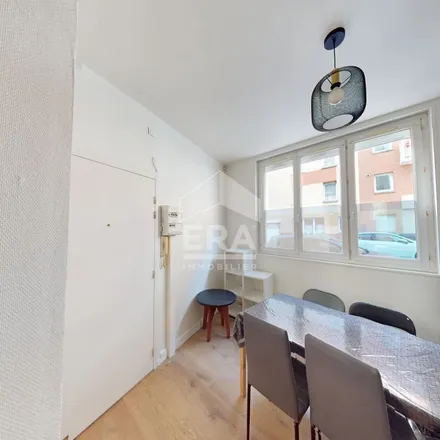 Rent this 2 bed apartment on 25 bis Rue Casimir Périer in 76600 Le Havre, France