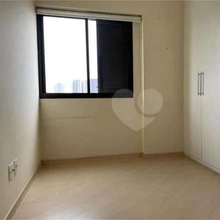 Buy this 3 bed apartment on Rua Leandro Dupré 1188 in Mirandópolis, São Paulo - SP