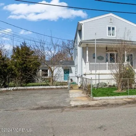 Image 2 - 103 Lawrence Avenue, Keansburg, NJ 07734, USA - House for rent