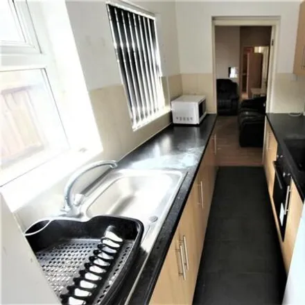Image 2 - 48 Oxford Street, Coventry, CV1 5EH, United Kingdom - House for rent