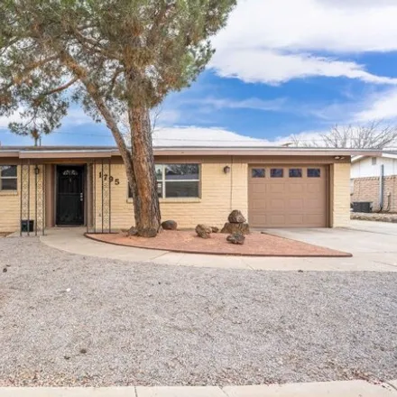 Buy this 3 bed house on 1799 Carlyle Drive in Las Cruces, NM 88005
