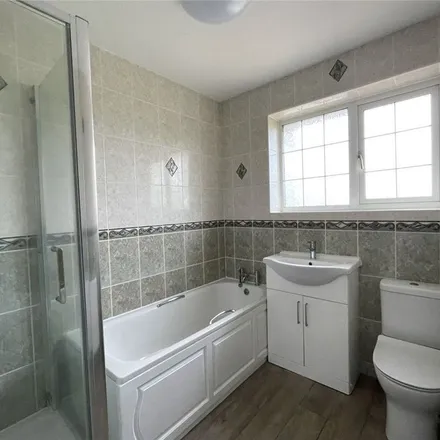 Image 3 - Hatchgate Close, Cold Ash, RG18 9NY, United Kingdom - Apartment for rent