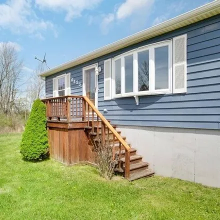 Buy this 3 bed house on 6423 Skinner Road in City of Rome, NY 13440