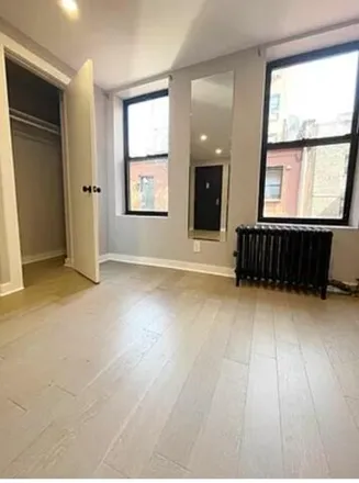 Image 5 - 119 Baxter Street, New York, NY 10013, USA - Apartment for rent