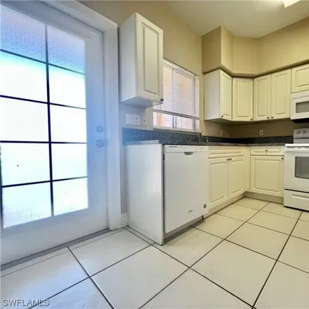Image 7 - 4175 Castilla Circle, Fort Myers, FL 33916, USA - Condo for rent
