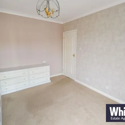 Rent this 2 bed apartment on The Wolds in Cottingham, HU16 5LG