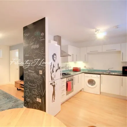 Rent this 1 bed apartment on Kings Arms Court in Spitalfields, London
