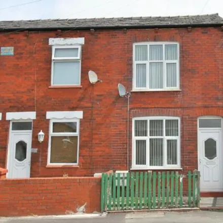 Image 1 - Castle Hill St Philip's CofE Primary School, Hereford Road, Hindley, WN2 4DH, United Kingdom - House for rent