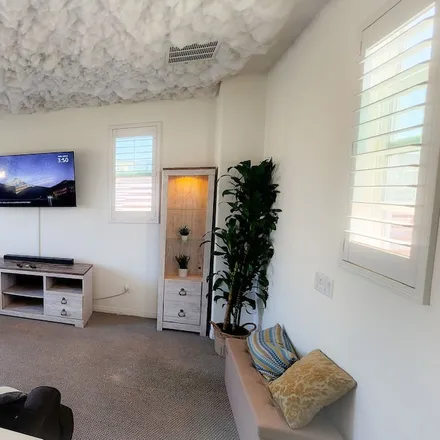 Rent this 3 bed condo on Ladera Ranch in CA, 92694