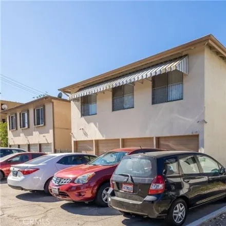 Buy this 7 bed house on 6111 Tujunga Avenue in Los Angeles, CA 91606