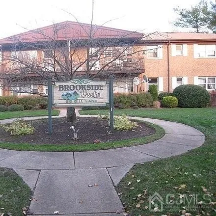 Buy this 1 bed condo on 55 Gill Ln Apt 58 in Iselin, New Jersey