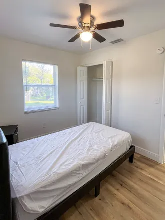 Rent this 1 bed room on Deltona