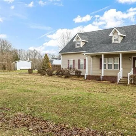 Image 2 - 1818 Steenbergen Rd, Scottsville, Kentucky, 42164 - House for sale
