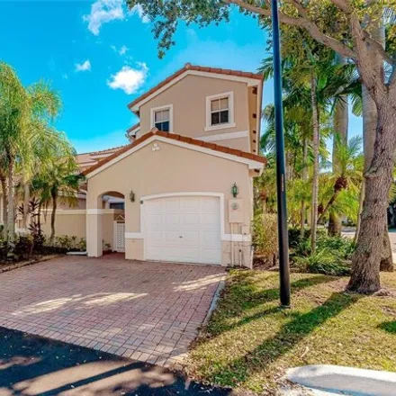 Buy this 3 bed townhouse on 1096 Redwood Street in Hollywood, FL 33019