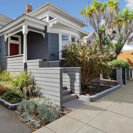 Buy this 3 bed house on 1731 11th Street in Oakland, CA 94626