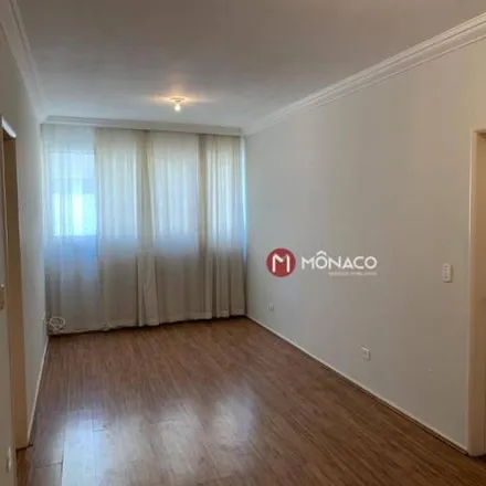 Buy this 3 bed apartment on Rua Meyer in Higienópolis, Londrina - PR