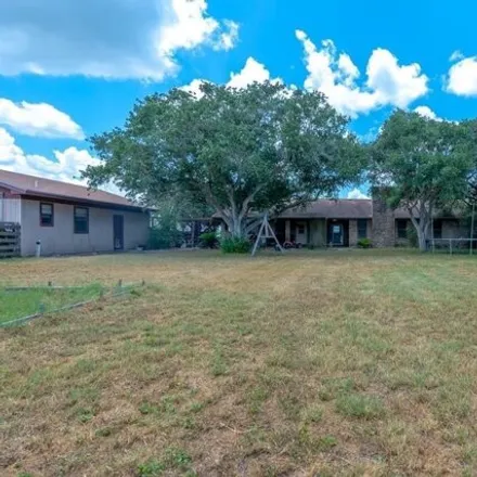 Image 6 - 1051 North Hackberry Avenue, Bishop, Nueces County, TX 78343, USA - House for sale
