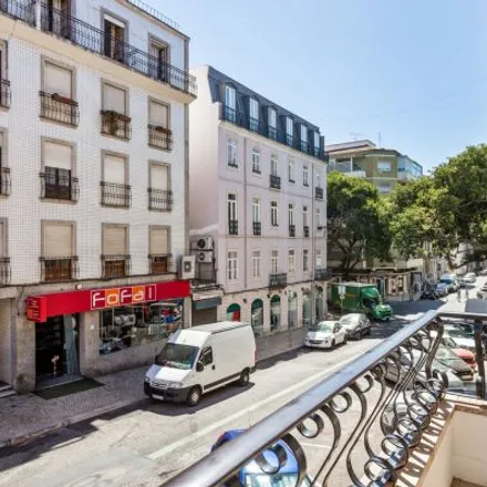 Image 5 - Rua Almeida e Sousa 14d, 1350-011 Lisbon, Portugal - Apartment for rent