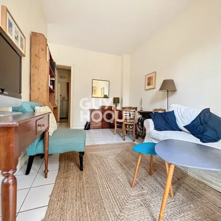 Image 8 - 7 Rue Belgrand, 75020 Paris, France - Apartment for rent