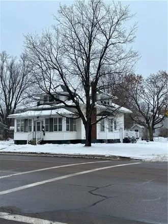 Buy this 5 bed house on 909 Main Street in Black River Falls, WI 54615