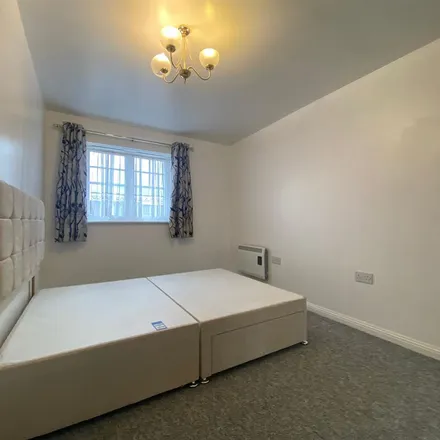 Image 3 - Colham Road, London, UB8 3GX, United Kingdom - Apartment for rent