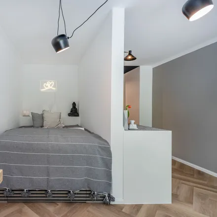 Rent this 1 bed apartment on Klingsorstraße 10 in 81927 Munich, Germany