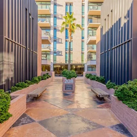 Image 2 - 208 West Portland Street, Phoenix, AZ 85004, USA - Condo for sale