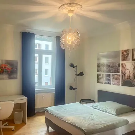 Rent this 1 bed room on Ingolstädter Straße 33 in 60316 Frankfurt, Germany