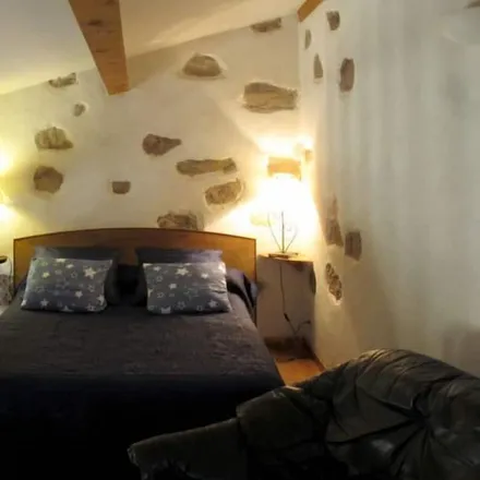 Rent this 1 bed townhouse on Roquebrune-sur-Argens in Var, France