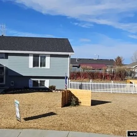 Buy this 4 bed house on Comanche Creek in Bar Nunn, WY