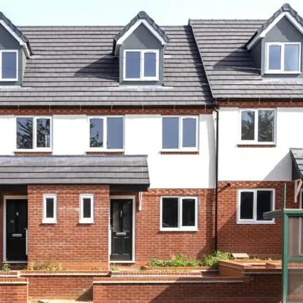 Buy this 3 bed townhouse on Royal Oak in Lawford Road, Rugby