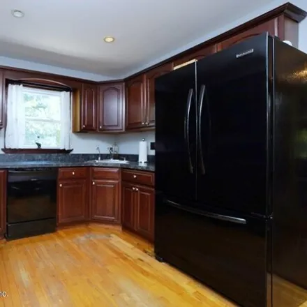 Image 7 - 88 Mayberry Promenade, New York, NY 10312, USA - House for sale