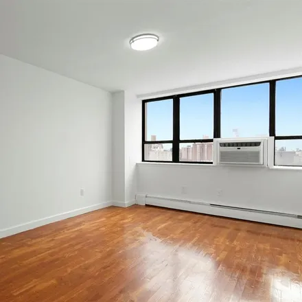 Image 5 - 300 WEST 110TH STREET 20G in Manhattan Valley - Apartment for sale