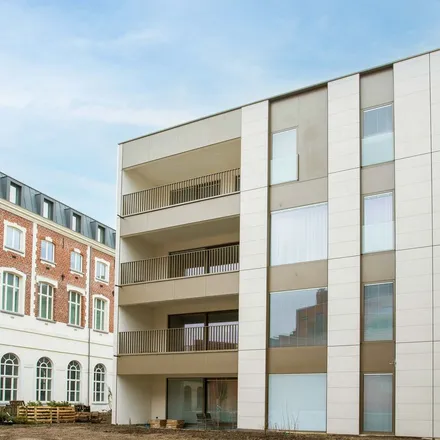 Rent this 1 bed apartment on Plein 13A in 8500 Kortrijk, Belgium