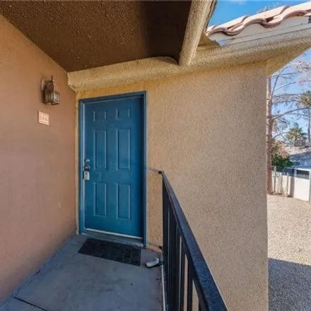 Buy this 2 bed condo on 3101 Palora Avenue in Winchester, NV 89121