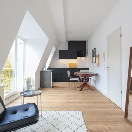 Rent this 1 bed apartment on Kleinziethener Straße 222 in 15831 Mahlow, Germany