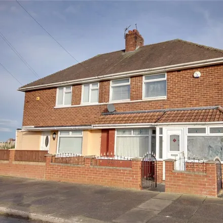 Rent this 2 bed duplex on Brigham Road in Middlesbrough, TS3 7DG