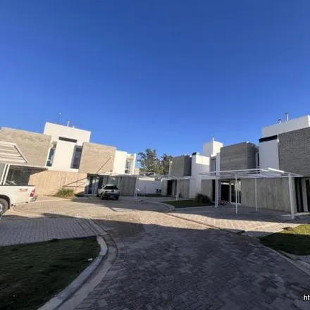 Rent this 2 bed house on Agustín Piaggio 828 in Villa Angelleli 1, Cordoba