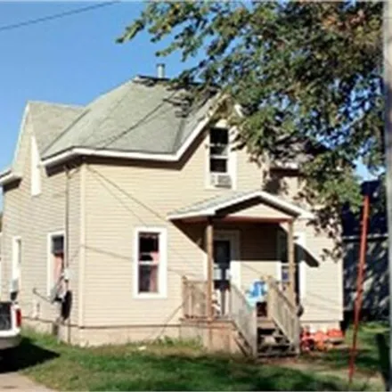 Buy this 3 bed house on 732 North Delaware Avenue in Mason City, IA 50401