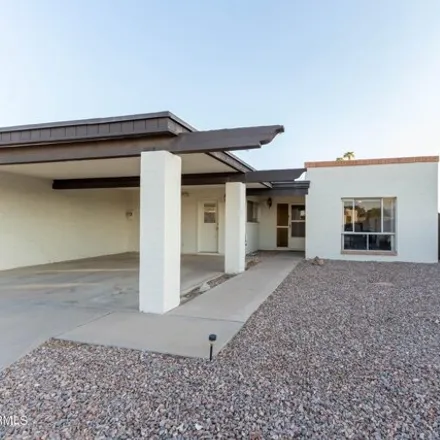 Buy this 3 bed townhouse on Arizona Optical Dispensers in 3200 South Country Club Way, Tempe