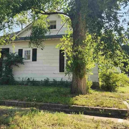 Buy this 3 bed house on 257 South Broadway Street in Herington, Dickinson County