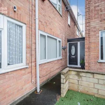 Buy this 3 bed townhouse on Lucky Star Chinese Takeaway in Simon Close, Wednesbury
