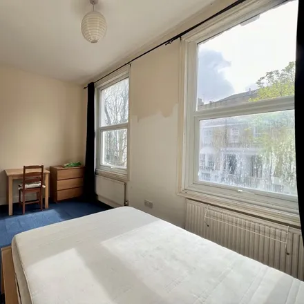 Image 3 - 101 Blackstock Road, London, N4 2DR, United Kingdom - Apartment for rent