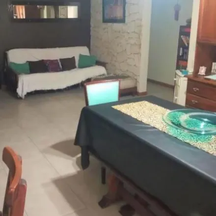 Buy this 3 bed apartment on Bahía Blanca 686 in Partido de Avellaneda, 1875 Wilde