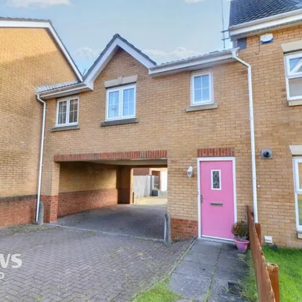 Rent this 1 bed apartment on Small Meadow Court in Caerphilly, CF83 3RT