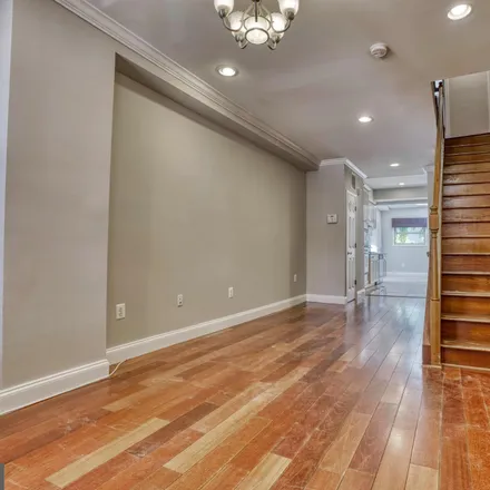 Image 3 - 1645 South Hanover Street, Baltimore, MD 21230, USA - Townhouse for sale